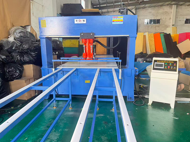 全自動龍門整板送料裁斷機